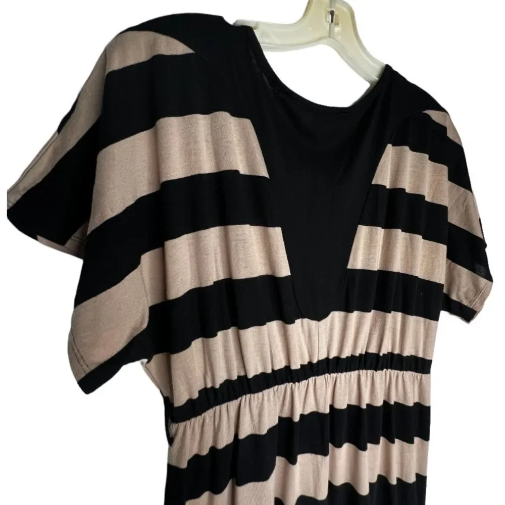 Romeo &‎ Juliet Couture Striped Maxi Dress
